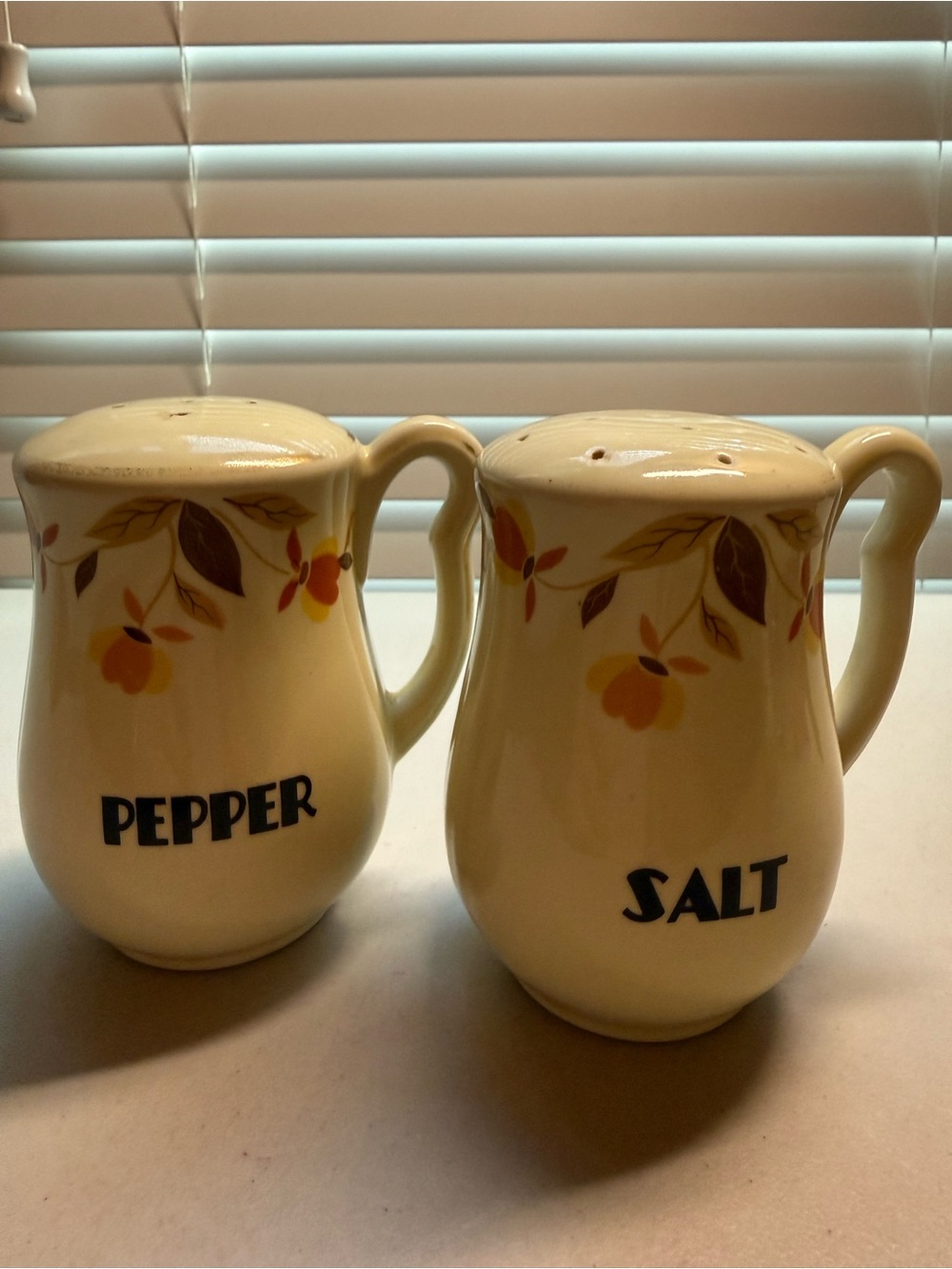 Vintage Cream Ceramic Salt and Pepper Set with Yellow Floral Motif